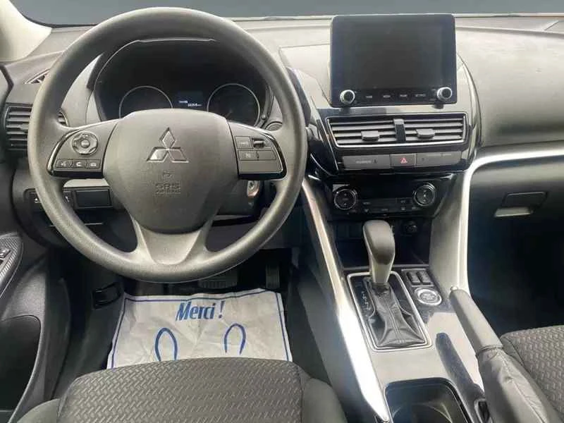 2024 Mitsubishi Eclipse Cross - Image 12 of 19