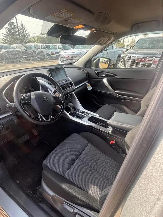 2024 Mitsubishi Eclipse Cross - Image 7 of 11