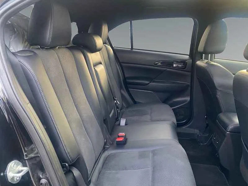 2024 Mitsubishi Eclipse Cross - Image 16 of 20