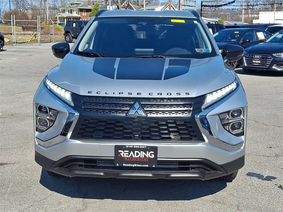 2024 Mitsubishi Eclipse Cross - Image 2 of 19