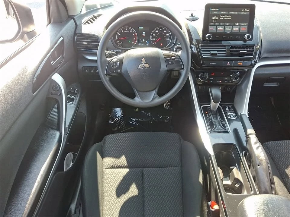 2024 Mitsubishi Eclipse Cross - Image 14 of 19