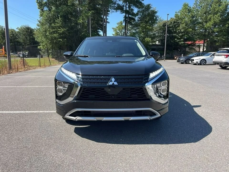 2024 Mitsubishi Eclipse Cross - Image 2 of 19