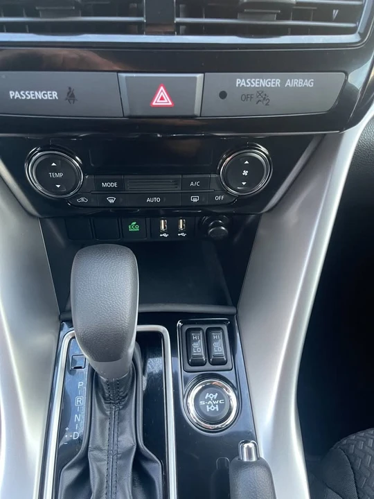2024 Mitsubishi Eclipse Cross - Image 7 of 16