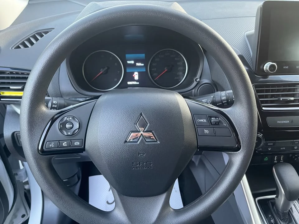 2024 Mitsubishi Eclipse Cross - Image 5 of 16