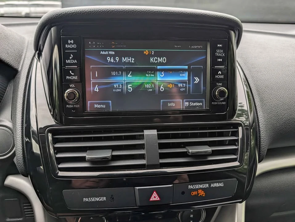 2024 Mitsubishi Eclipse Cross - Image 15 of 19