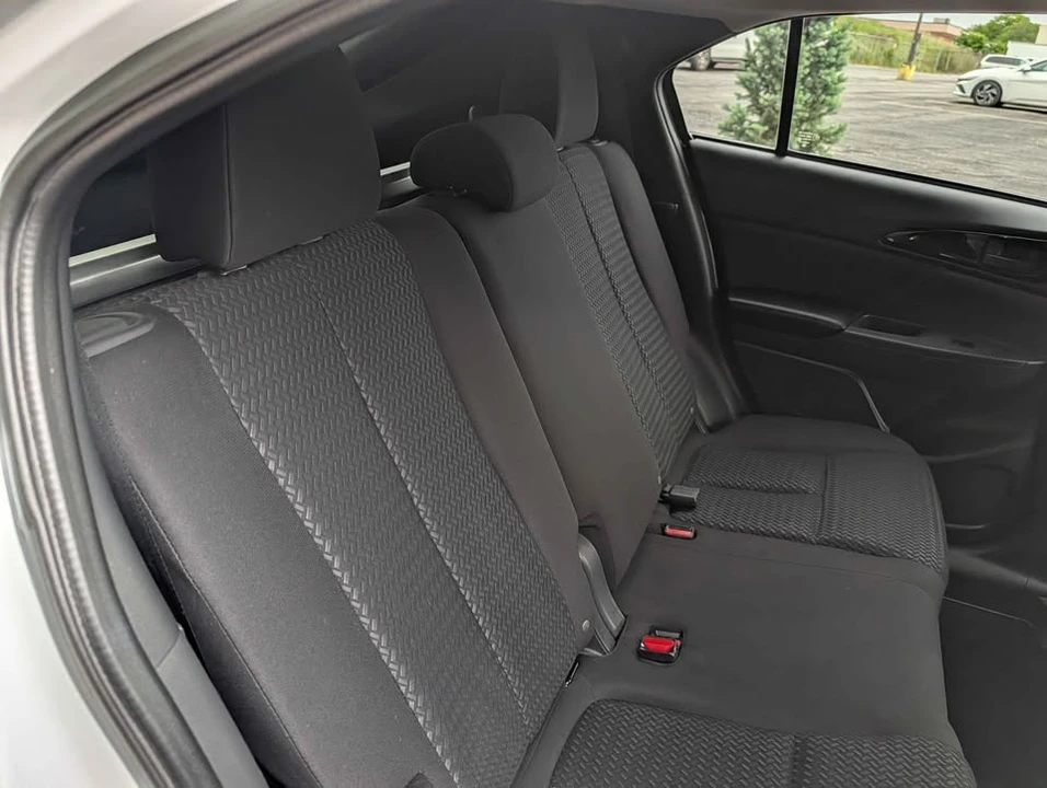 2024 Mitsubishi Eclipse Cross - Image 10 of 19