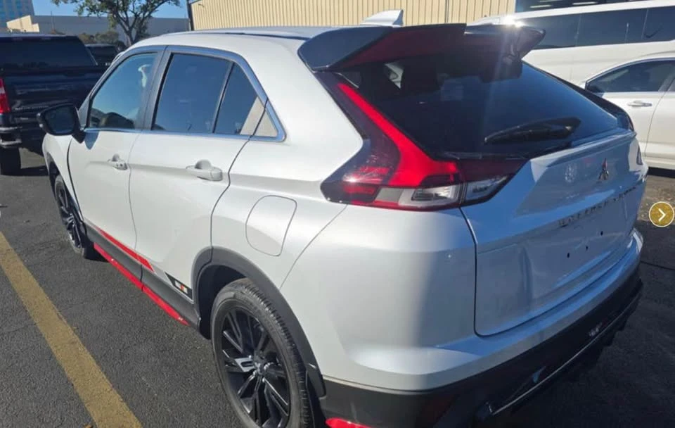 2024 Mitsubishi Eclipse Cross - Image 4 of 13