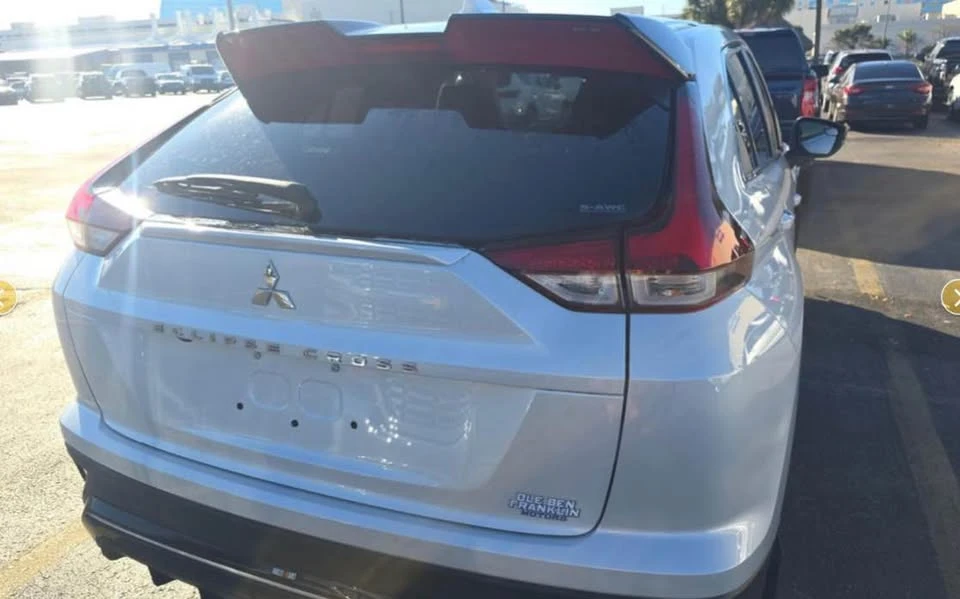 2024 Mitsubishi Eclipse Cross - Image 3 of 13