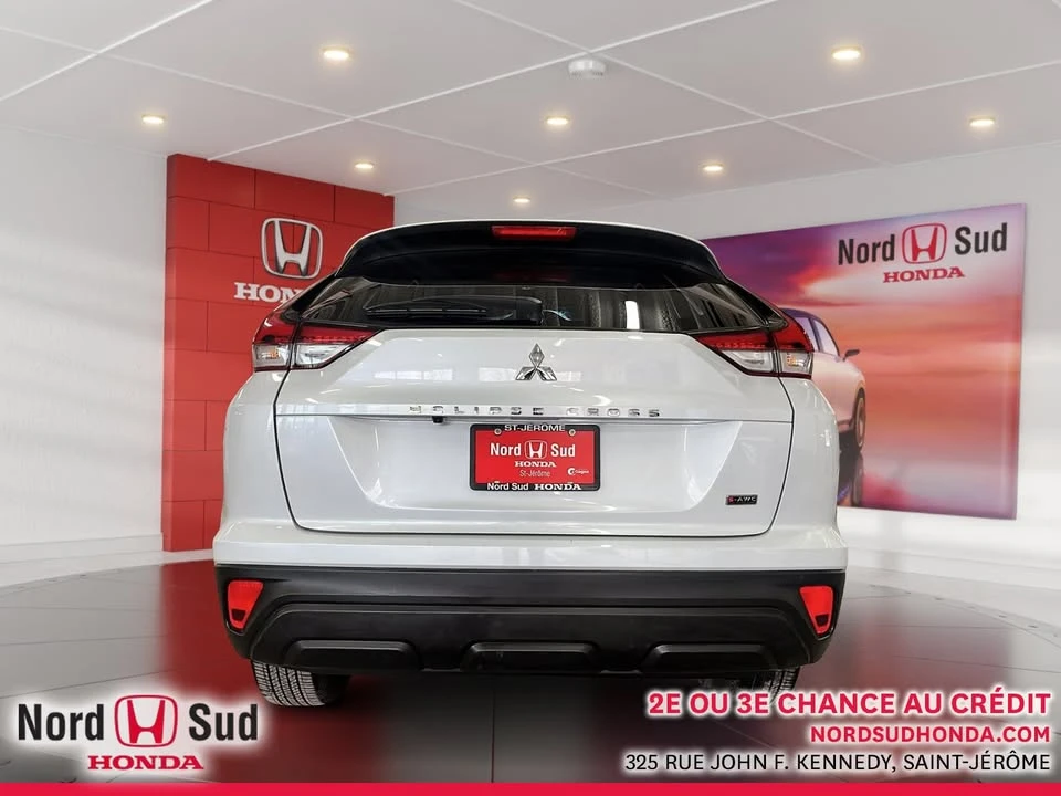 2024 Mitsubishi Eclipse Cross - Image 3 of 10