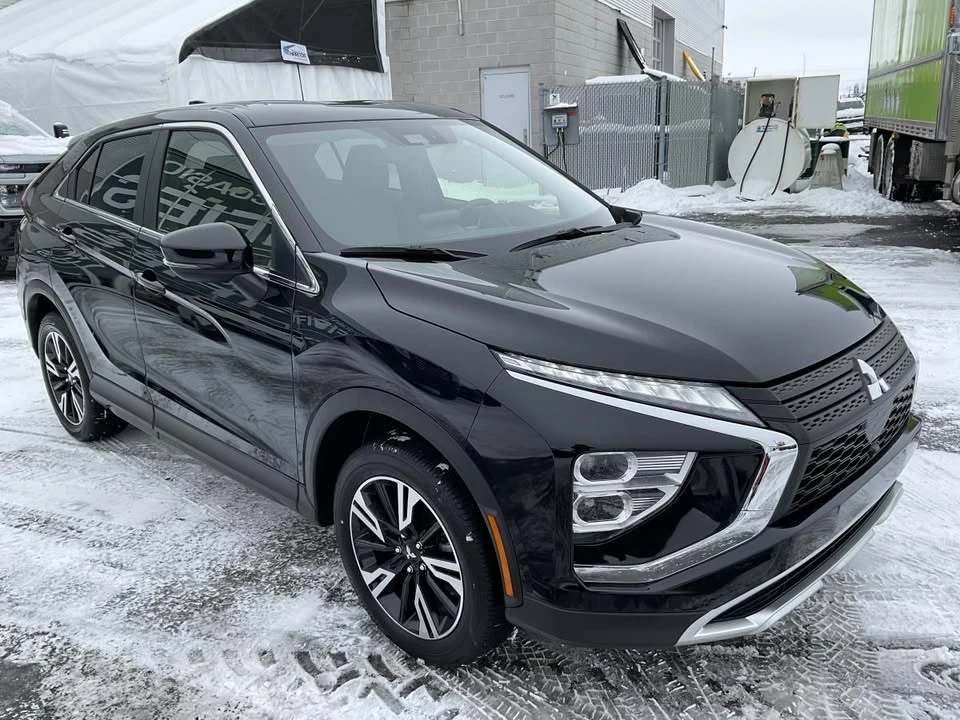 2024 Mitsubishi Eclipse Cross - Image 3 of 10