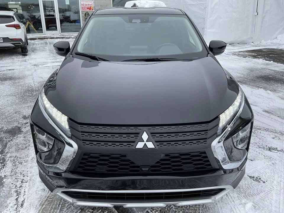 2024 Mitsubishi Eclipse Cross - Image 2 of 10