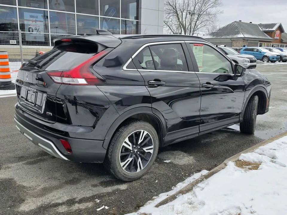 2024 Mitsubishi Eclipse Cross - Image 5 of 10