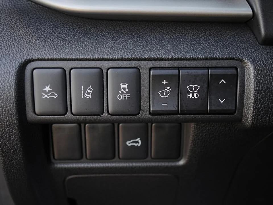 2024 Mitsubishi Eclipse Cross - Image 11 of 20