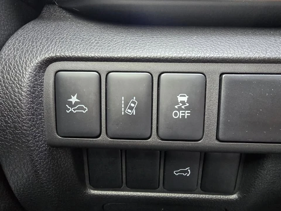 2024 Mitsubishi Eclipse Cross - Image 17 of 20