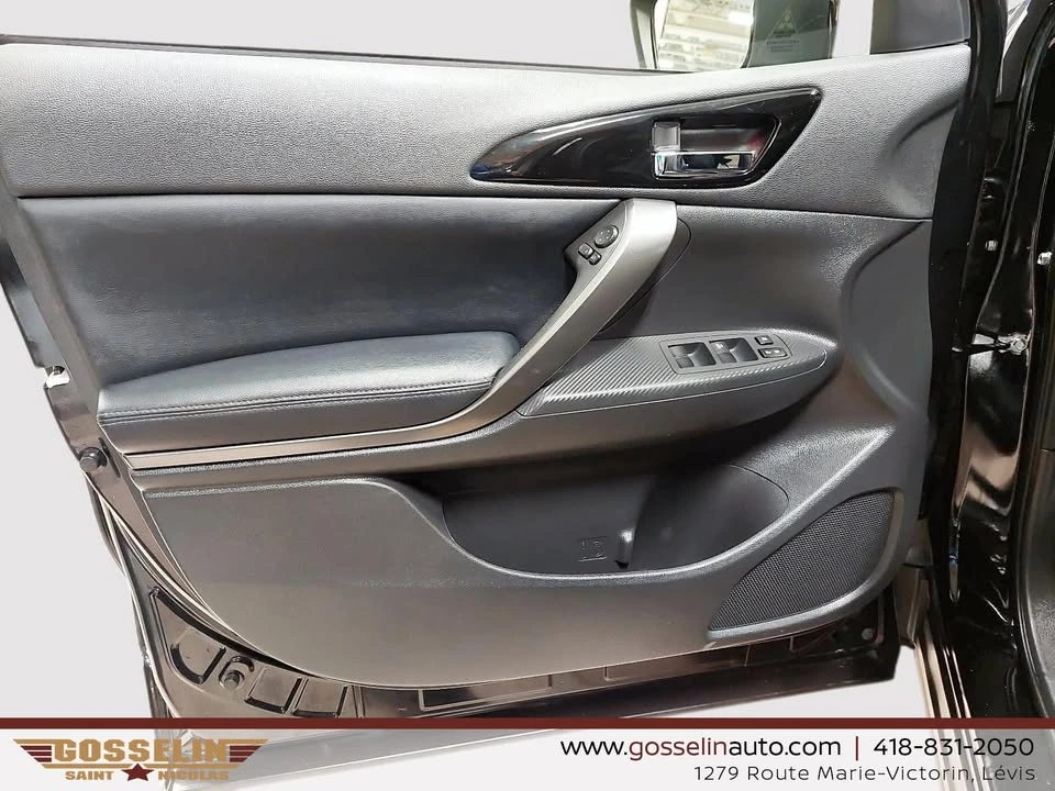 2024 Mitsubishi Eclipse Cross - Image 10 of 10