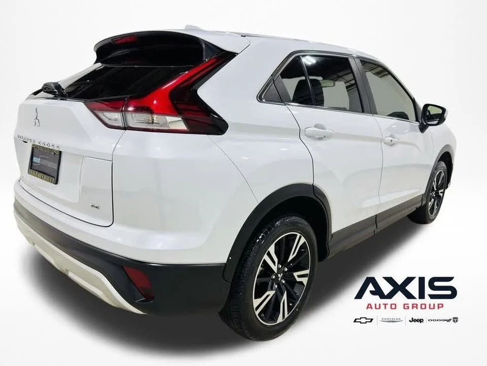 2024 Mitsubishi Eclipse Cross - Image 8 of 12