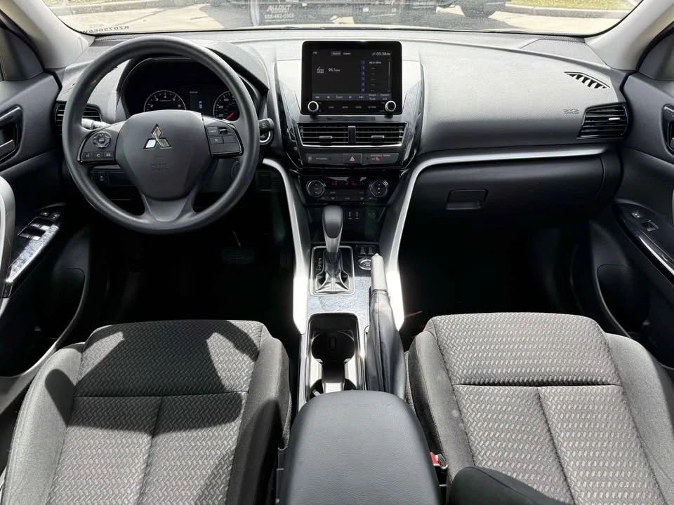 2024 Mitsubishi Eclipse Cross - Image 6 of 9