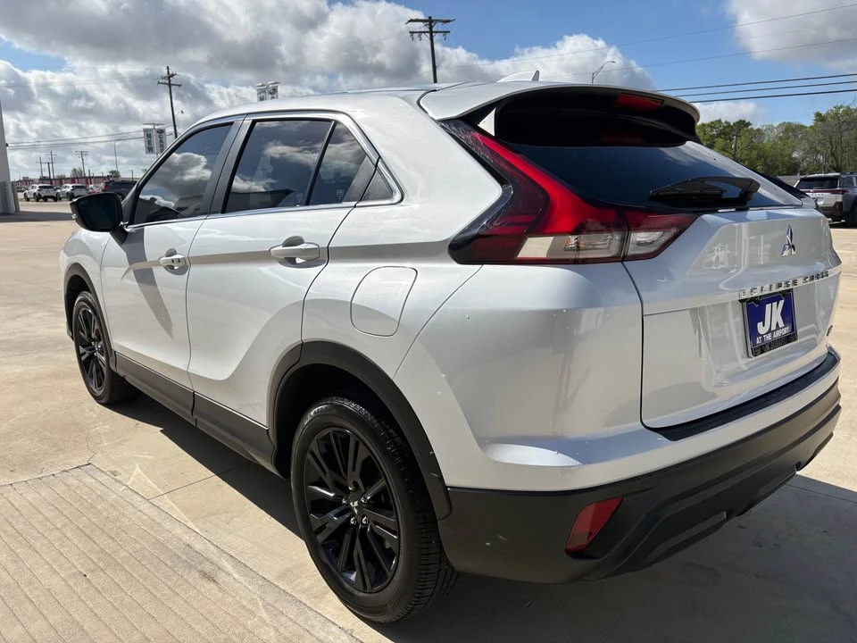 2024 Mitsubishi Eclipse Cross - Image 7 of 11