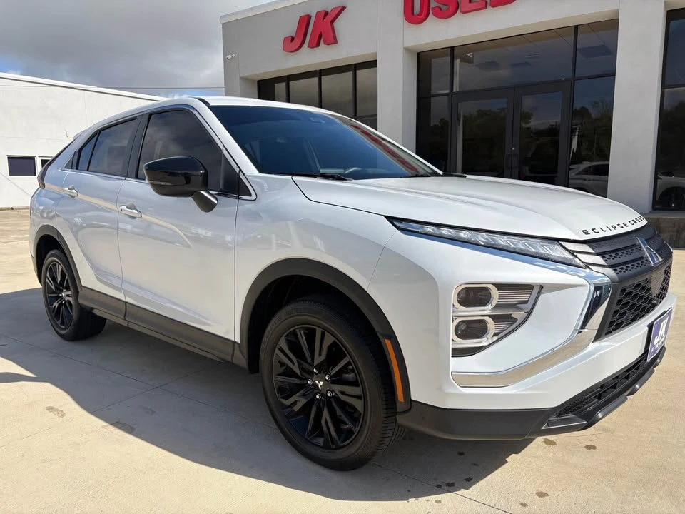 2024 Mitsubishi Eclipse Cross - Image 2 of 11