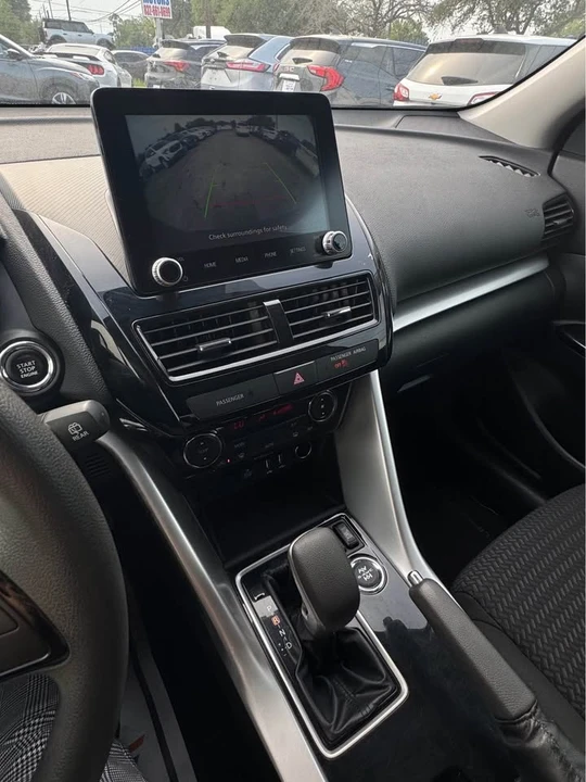 2024 Mitsubishi Eclipse Cross - Image 7 of 16