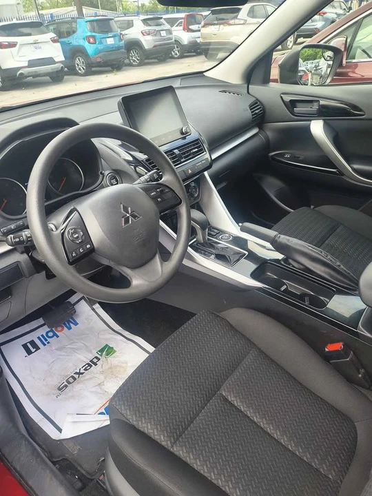 2024 Mitsubishi Eclipse Cross - Image 5 of 6