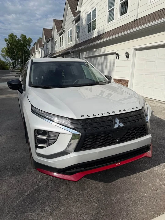 2024 Mitsubishi Eclipse Cross - Image 10 of 15