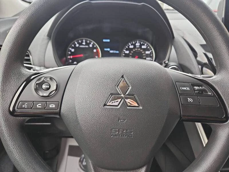 2024 Mitsubishi Eclipse Cross - Image 12 of 19
