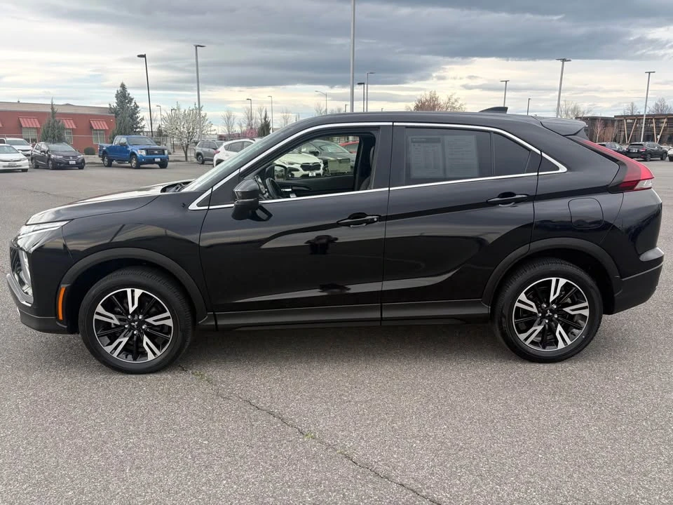 2024 Mitsubishi Eclipse Cross - Image 3 of 13