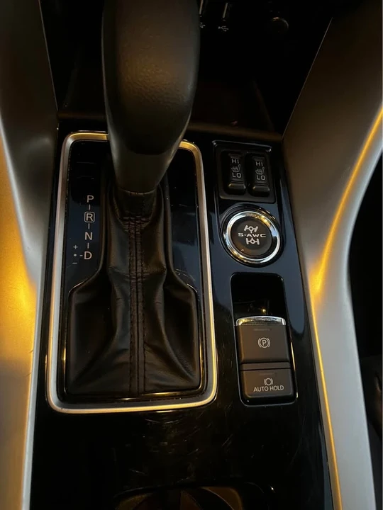 2024 Mitsubishi Eclipse Cross - Image 8 of 13