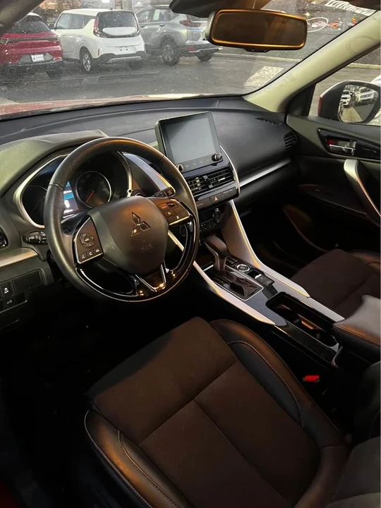 2024 Mitsubishi Eclipse Cross - Image 10 of 13