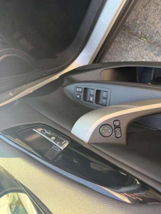 2024 Mitsubishi Eclipse Cross - Image 5 of 12