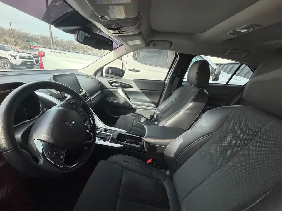 2024 Mitsubishi Eclipse Cross - Image 3 of 7