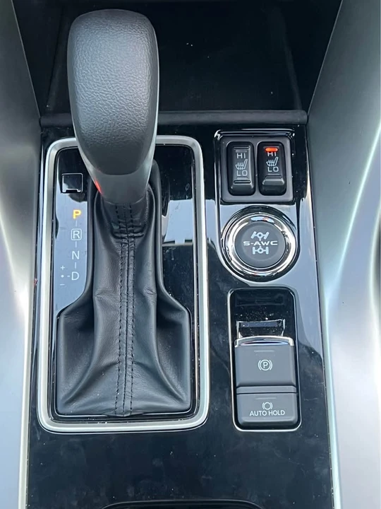 2024 Mitsubishi Eclipse Cross - Image 14 of 20