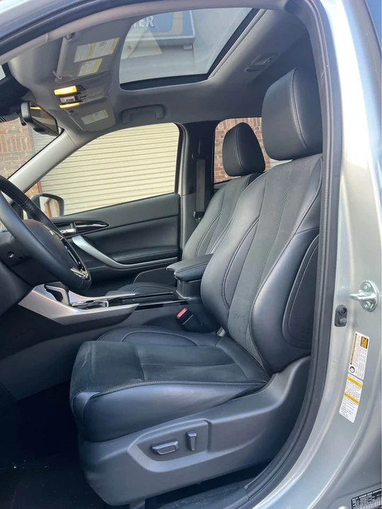 2024 Mitsubishi Eclipse Cross - Image 3 of 20
