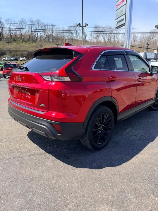 2024 Mitsubishi Eclipse Cross - Image 3 of 13
