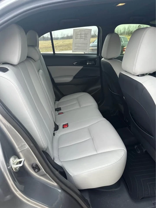2024 Mitsubishi Eclipse Cross - Image 14 of 15