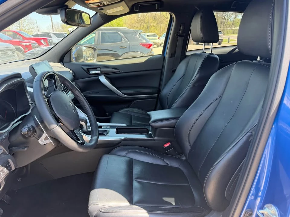 2024 Mitsubishi Eclipse Cross - Image 3 of 11