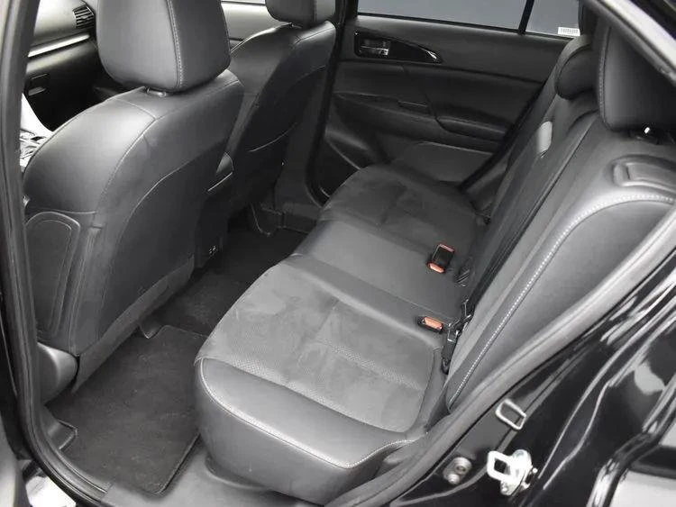 2024 Mitsubishi Eclipse Cross - Image 6 of 6
