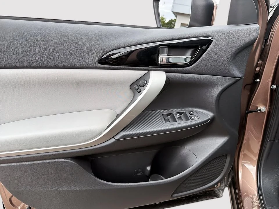 2024 Mitsubishi Eclipse Cross - Image 11 of 19