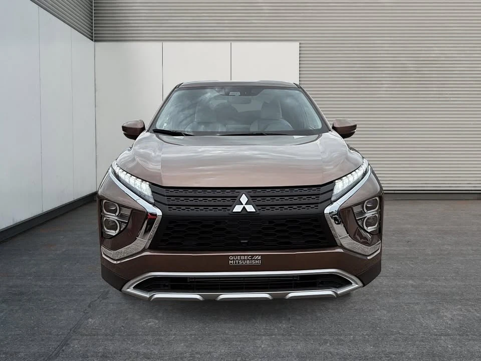2024 Mitsubishi Eclipse Cross - Image 2 of 19
