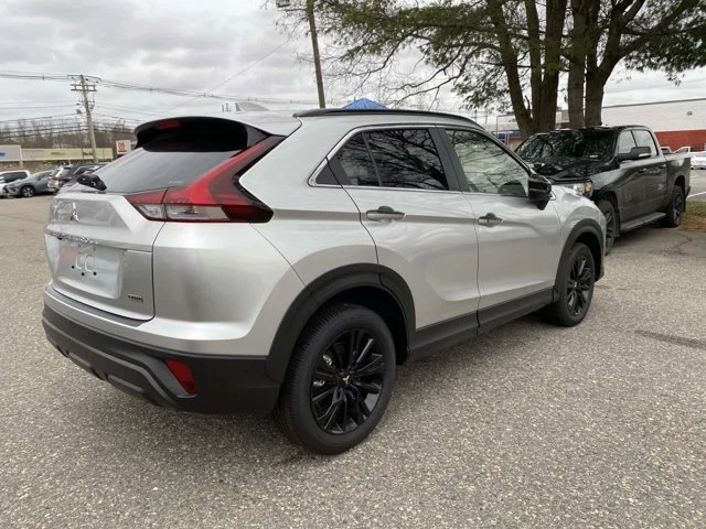 2024 Mitsubishi Eclipse Cross - Image 2 of 20