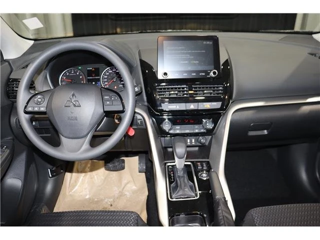 2024 Mitsubishi Eclipse Cross - Image 14 of 18