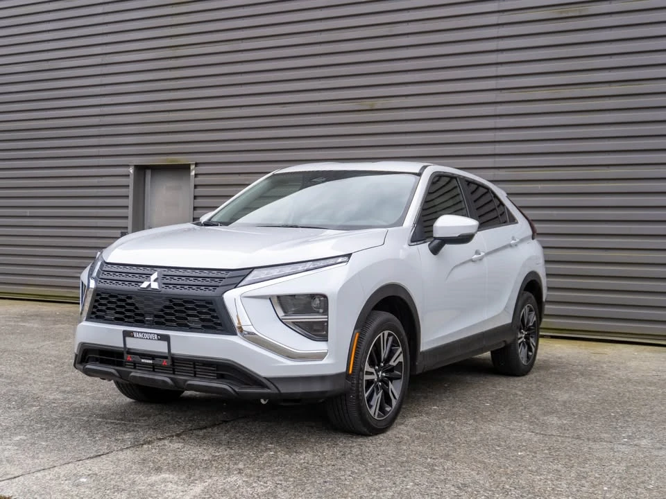 2024 Mitsubishi Eclipse Cross - Image 3 of 17