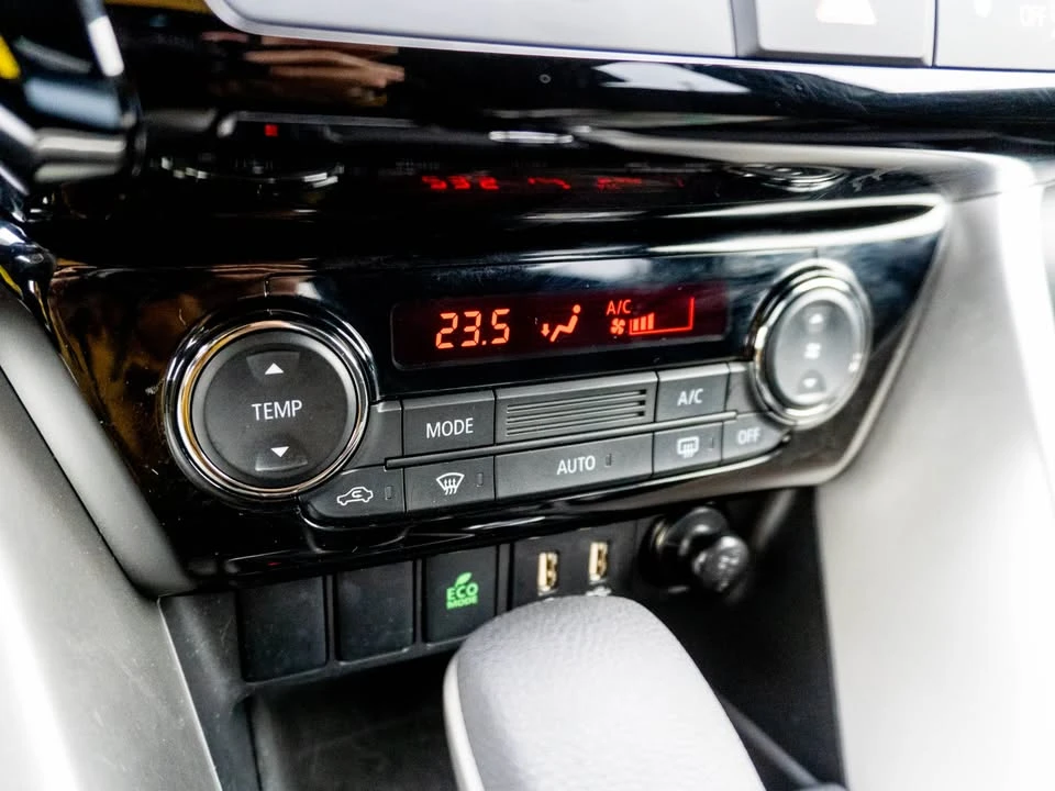 2024 Mitsubishi Eclipse Cross - Image 12 of 17