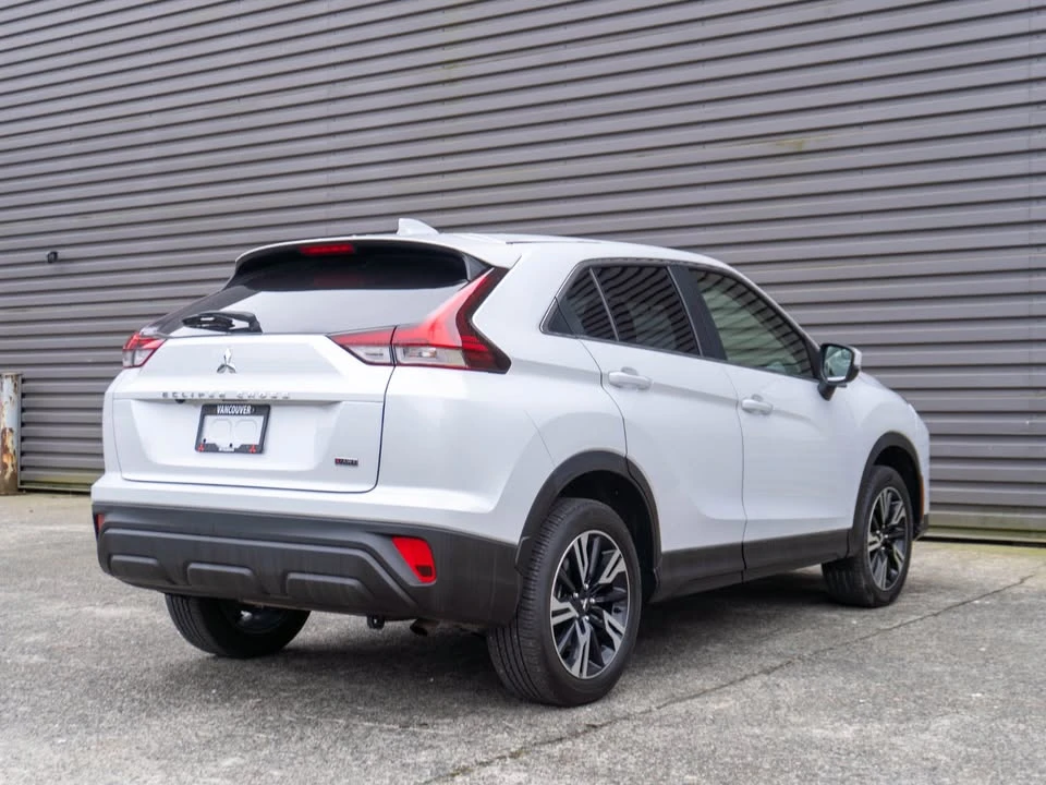 2024 Mitsubishi Eclipse Cross - Image 7 of 17