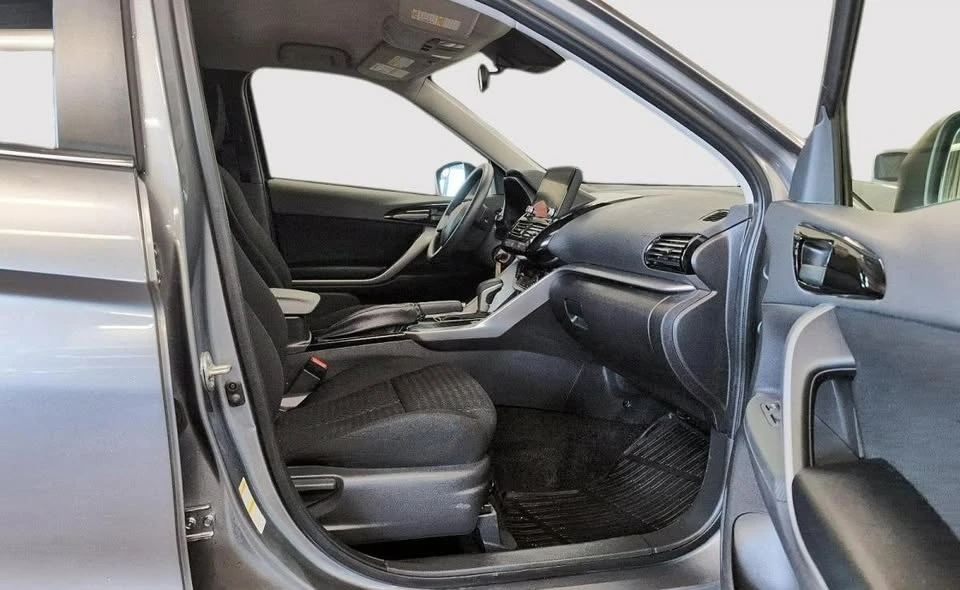 2024 Mitsubishi Eclipse Cross - Image 8 of 11