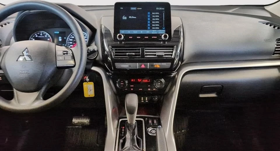 2024 Mitsubishi Eclipse Cross - Image 18 of 19