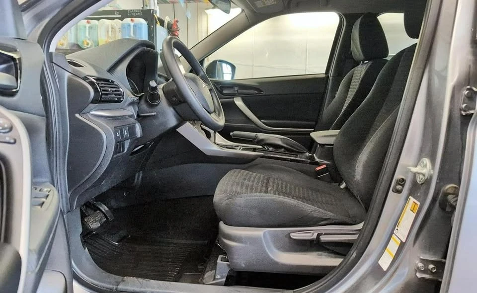 2024 Mitsubishi Eclipse Cross - Image 6 of 11