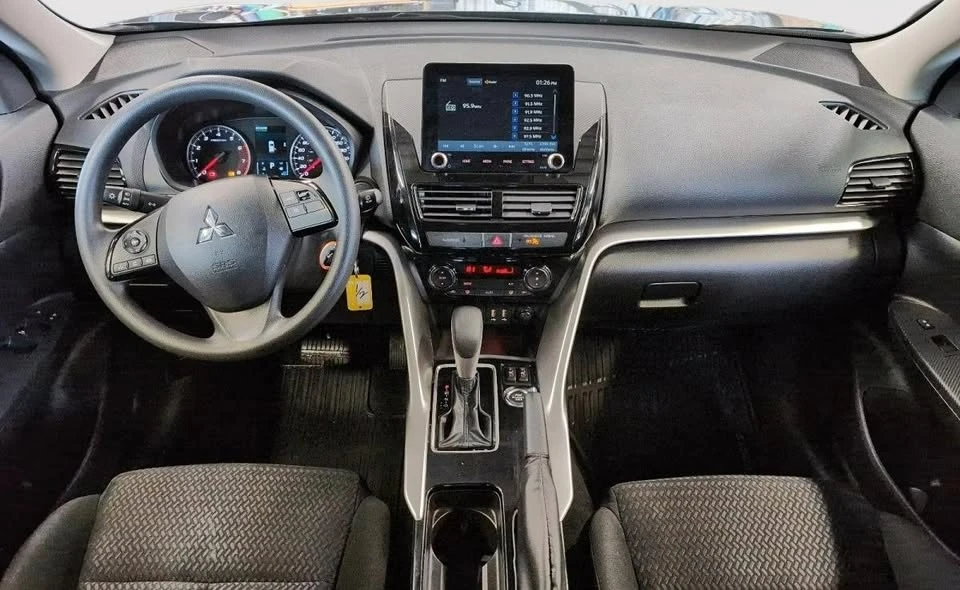 2024 Mitsubishi Eclipse Cross - Image 9 of 11