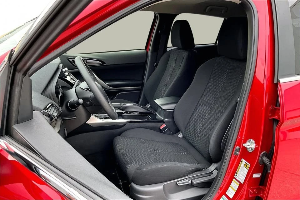 2024 Mitsubishi Eclipse Cross - Image 14 of 20